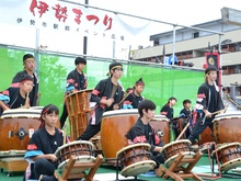 写真：伊勢まつりの様子27