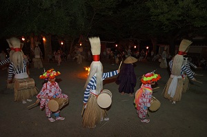 写真：下小俣かんこ踊り