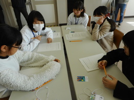 写真：学習会の様子6