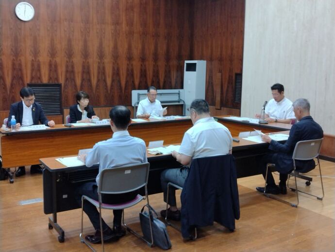 令和8年度第1回総合教育会議写真