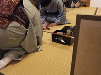 写真：お茶会の様子1