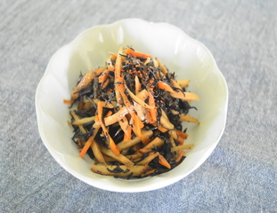 根菜とひじきのきんぴら　写真