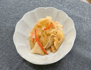 レシピナンバー226　ピーラー大根の中華風あえ物　写真