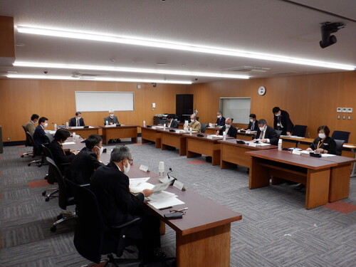 写真：令和2年度度2回伊勢志摩定住自立圏共生ビジョン懇談会の様子