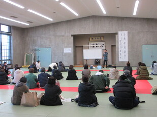 写真：講演会の様子