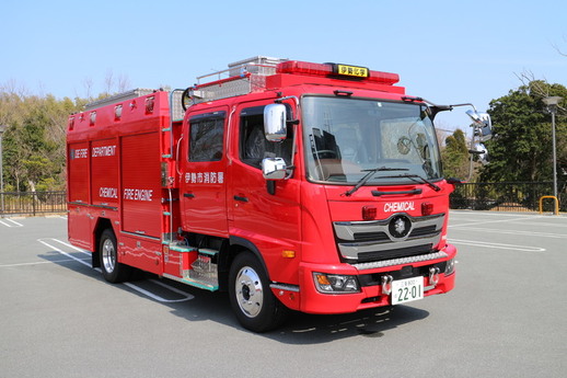 写真：化学消防ポンプ自動車