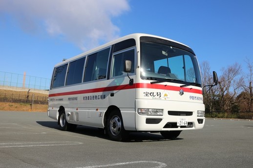 写真：救急普及啓発広報車