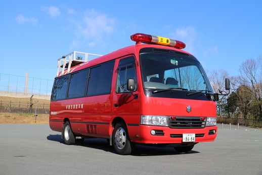 写真：人員輸送車