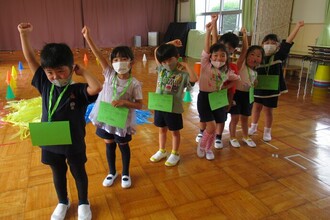 みどり組の子どもたちも出発準備