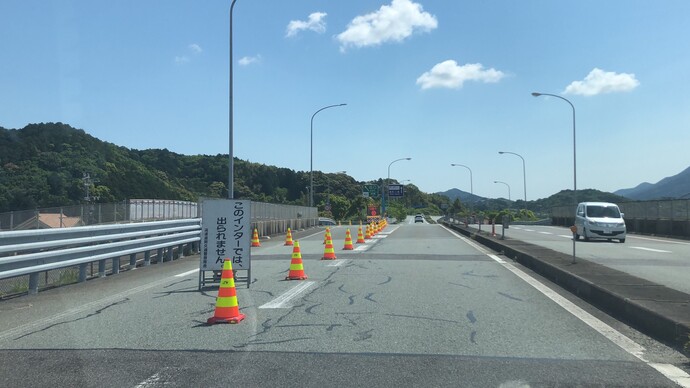 伊勢IC 出口規制の様子