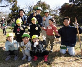 焼いもを食べて嬉しそうなき組さん