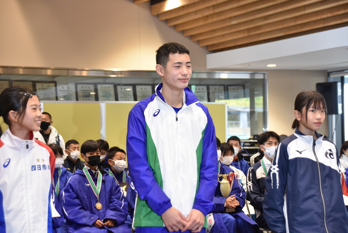 2区選手　北尾琥太郎さん　区間賞受賞の様子