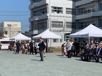 写真：会場での挨拶の様子