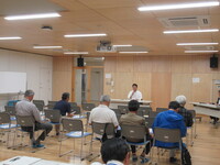 写真：会場での挨拶の様子