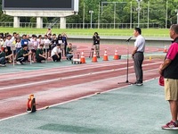 写真：会場での挨拶の様子