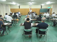 写真：会場での挨拶の様子