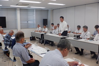 写真：会場での挨拶の様子