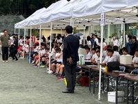 写真：会場での挨拶の様子
