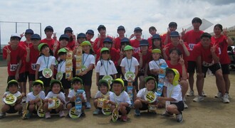 福祉科の高校生と集合写真