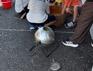 昔の道具を見て、触れて、使ってみようの体験写真