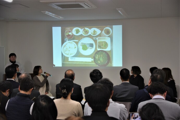 地域おこし協力隊公開座談会の会場全体の写真