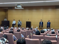 会場の様子