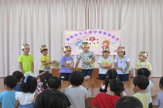 歌を聞く誕生児