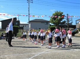 全員で体操をしているところ