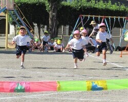 3歳児かけっこ