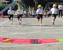 4歳児かけっこ