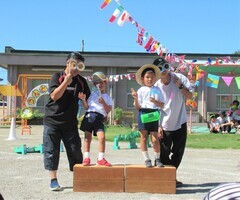 親子で記念撮影