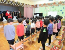 サンタさんに歌のプレゼント