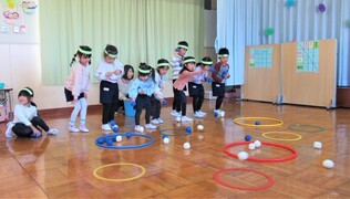 玉入れを楽しんでいるところ