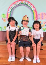 誕生児の集合写真