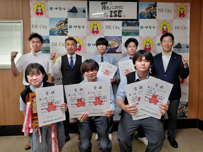 陸上出場選手と市長