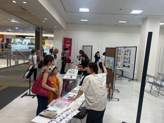 地域おこし協力隊活動フェアの様子